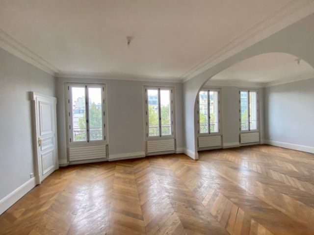 bureaux à vendre NEUILLY-SUR-SEINE, 122 m²