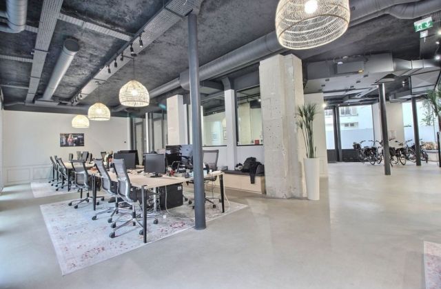 bureaux à vendre PARIS 10, 315 m²